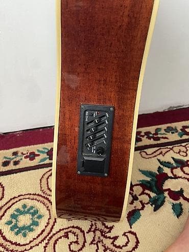 Акустическая гитара с вырезом и встроенной электроникой - Корпус — 7