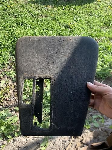 Центральная консоль BMW