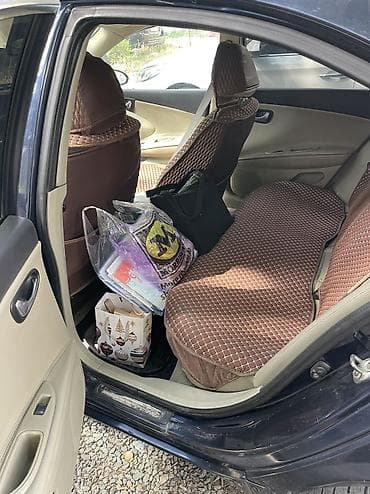 Nissan Primera: 2002 г., 2 л, Автомат, Бензин, Седан — 4