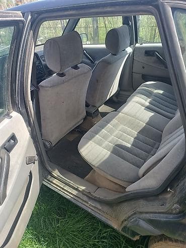 Volkswagen: Volkswagen Passat: 1991 г., 1.8 л, Механика, Седан — 3