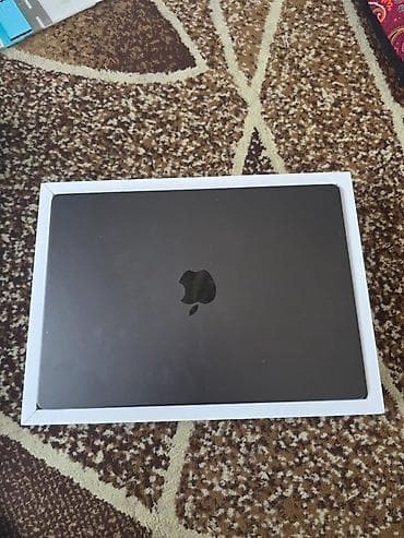 macbook 14 pro: Недавно привезли из Америки почти новый количество заряда 10 циклов — 1