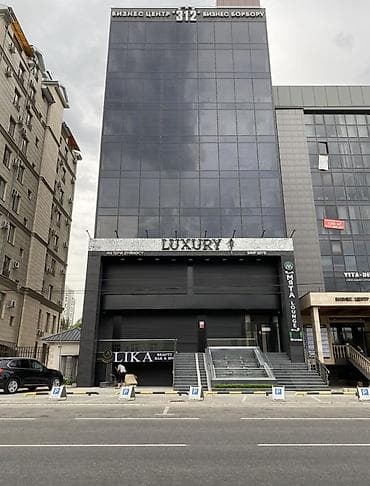 ала тоо кв: Аренда офисов, 45 м², В бизнес центре, 1 линия, С оборудованием, С отдельным входом — 1