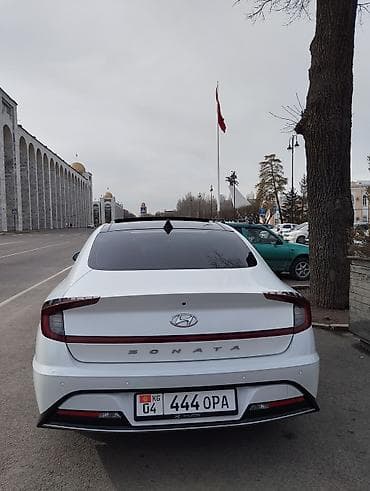 byd e2 2023: Hyundai Sonata: 2021 г., 2 л, Автомат, Газ, Седан — 2