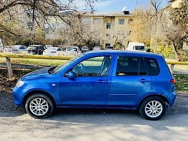 Скупка авто: Mazda Demio: 2004 г., Хэтчбэк — 3