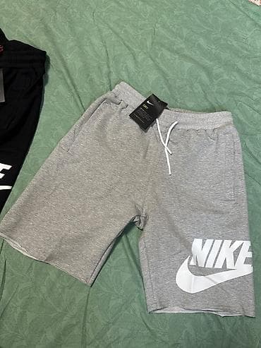 Мужские шорты, M, Nike, Новый, цвет - Серый at lalafo.kg Мужские шорты, M, Nike, Новый, цвет - Серый