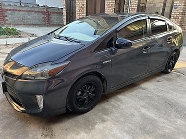 mazda 623: Toyota Prius: 2015 г., Вариатор, Гибрид, Хэтчбэк — 6