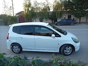 Унаа: Honda Fit: 2003 г., Автомат, Бензин, Хетчбек — 4