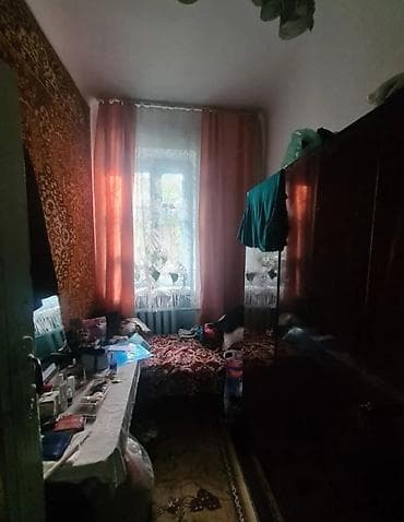 3 комнаты, 52 м², Сталинка, 1 этаж, Требуется ремонт — 5