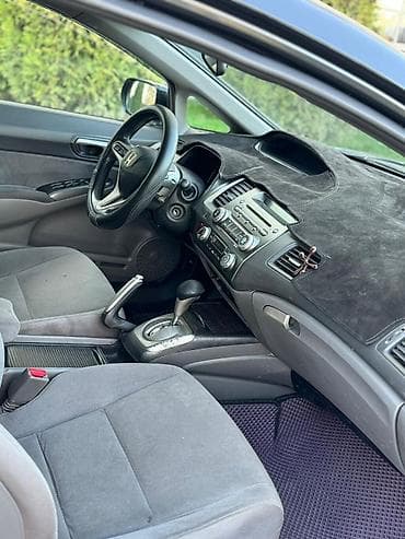 infinity fx: Honda Civic: 2008 г., 1.3 л, Вариатор, Бензин, Седан — 5