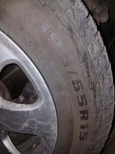 Шины и диски: Комплект колес Audi на дисках R15 продаётся или обмен на 16 диски — 3