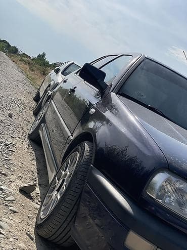 diska 14: Volkswagen Vento: 1997 г., 1.8 л, Механика, Бензин, Седан — 8