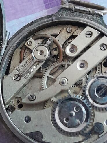 Часы швейцарские.требуется рестовиация .городе Ош at lalafo.kg Часы швейцарские.требуется рестовиация .городе Ош
