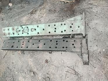 ХТЗ Тракторлор: Ушул юмз запчастары бар матор каропка уголник — 9