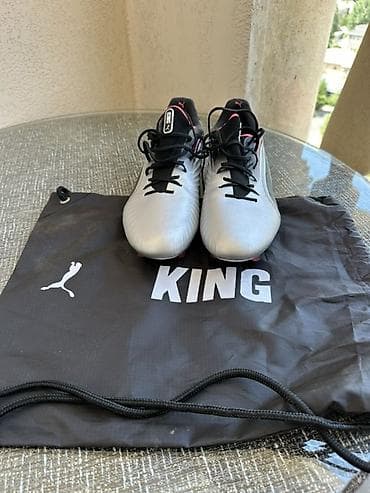 футбольное: Футбольные бутсы PUMA KING (AG-FG) с мешком-чехлом KING. 43 размер — 2
