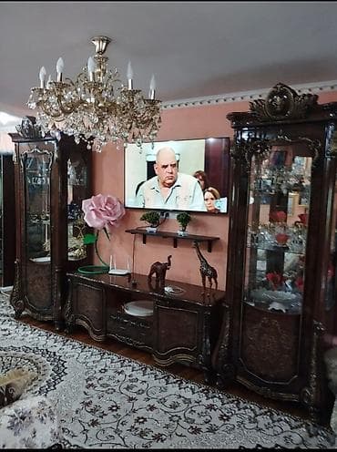 Гарнитур для зала, Тумба под ТВ, Дерево, цвет - Золотой