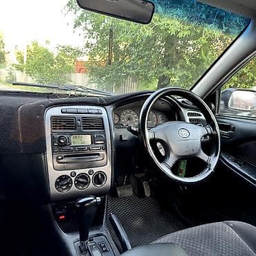 Toyota: Toyota Avensis: 2002 г., 1.8 л, Автомат, Бензин, Лифтбек — 8
