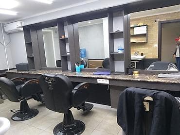 Оборудование для салонов красоты: Продаю за себестоимость Комплект мебели и оборудования для мужской — 2