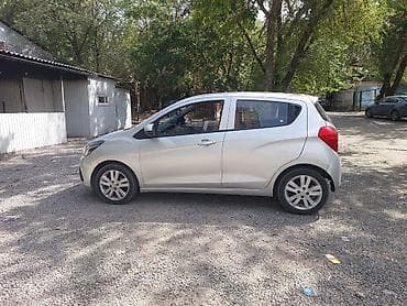mini v: Chevrolet Spark: 2017 г., Вариатор, Бензин, Хэтчбэк — 2