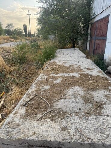 сайлент блок: Пара прямоугольных бетонных плит, предназначенных для использования в — 5