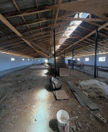 недорогие дома: Продаётся мал сарай 📍 адрес: сокулукский район, с. Чат-көл 🏢 мал — 10