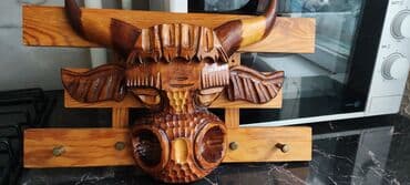 Продам Сувенир,дерево. Размеры: высота 24,5 длина 40,5. Писать в