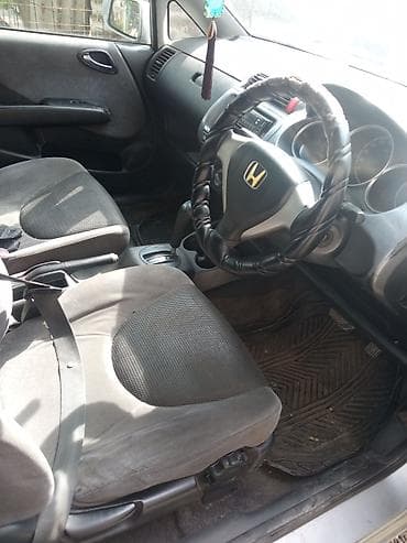 daewoo musso: Honda Fit: 2004 г., 1.3 л, Вариатор, Бензин, Хэтчбэк — 5