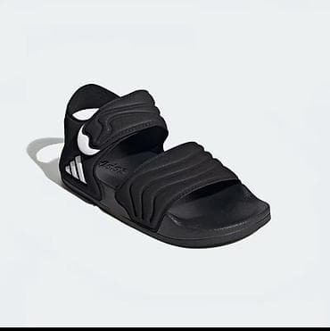 адидас обувь: Продаю оригинал 2000 сом новые, размер не подошел, размер 31,5 — 3