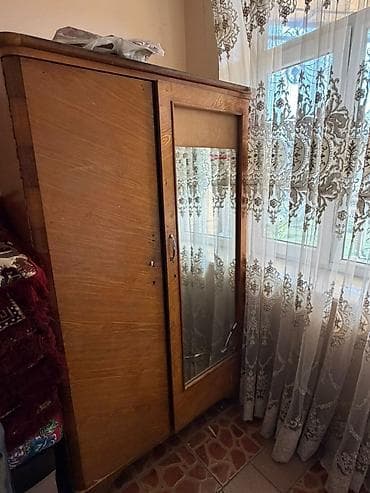 сундук деревянный: Шифоньер, шкаф для одежды, Б/у, Прямой, Дерево — 1