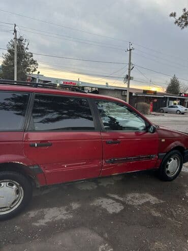 авто на 100000: Volkswagen Passat: 1990 г. — 4