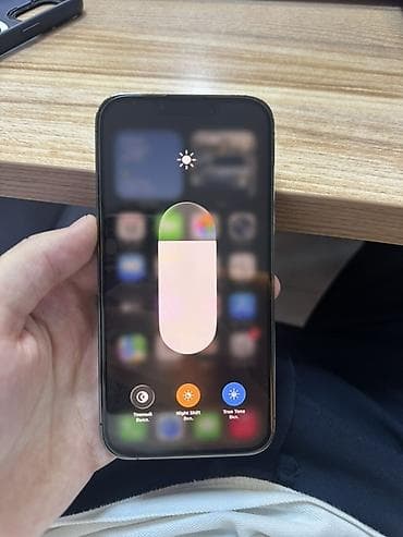 iphone replika: IPhone 13 Pro, Б/у, 256 ГБ, Графит, Чехол, 91 % — 4