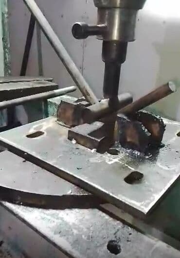 станок по металлу: Токарь токарные работы пресс мех пила скорость — 3