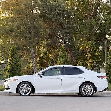 камры 70: Toyota Camry: 2020 г., 2.5 л, Автомат, Гибрид, Седан — 7