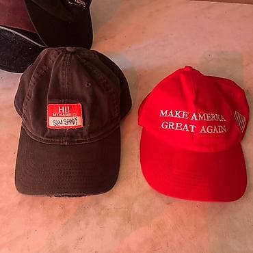 mf doom: Кепки и панамы — подборка брендов и стилей Ассортимент: - Бейсболка — 6