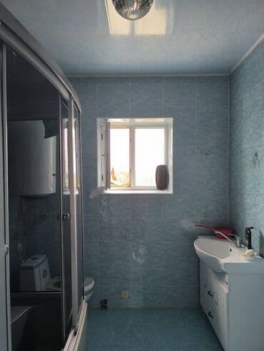 продажа квартир от собственников: 3 бөлмө, 82 кв. м, Жеке план, 4 кабат, ПСО (өзү оңдоп түзөтүп бүтүү үчүн) — 2