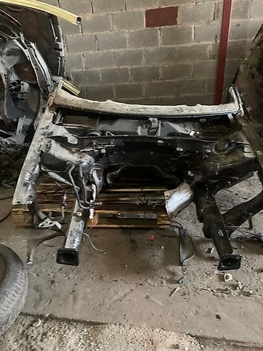 с5: Хавкат Audi, 2001 г., Б/у, Оригинал — 1