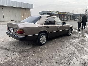 audi a4 b5: Mercedes-Benz W124: 1993 г., 2.3 л, Механика, Бензин, Седан — 4