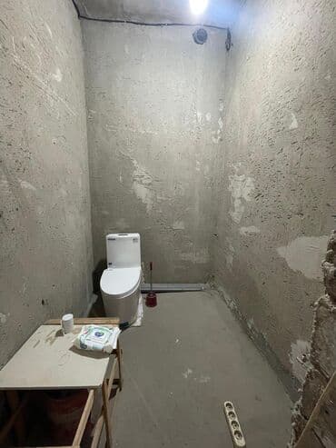 продаю дом ак ордо 1: Дом, 688 м², 15 комнат, ПСО (под самоотделку) — 17