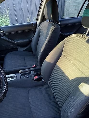 70: Honda Civic: 2000 г., 1.6 л, Автомат, Бензин, Седан — 5