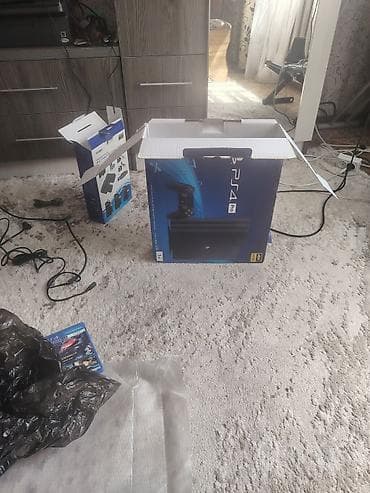 телевизор ч б: Игровой комплект PlayStation Состав: - Консоль Sony PlayStation 4 Pro — 1
