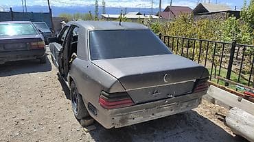 Унаа тетиктери: Запчасти на Mercedes-Benz W124. В наличии кузовные детали, двигателя — 6