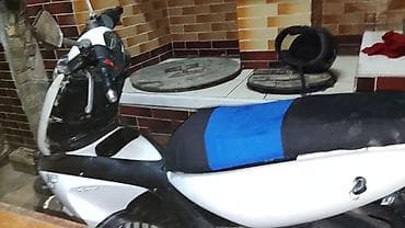 Транспорт: Скутер Yamaha (бензиновый,НЕ НА ХОДУ ХЗ В ЧЕМ ПРОБЛЕМА СКОРЕЕ ВСЕГО — 5
