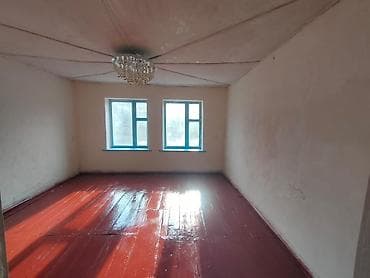 дом куплью: 📍В Сокулуке продается дом на участке 4 соток. 🏡Дом без ремонта — 4