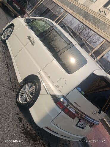 японский трактор бу: Honda Stepwgn: 2008 г., 2 л, Автомат, Бензиновая, Минивэн — 2