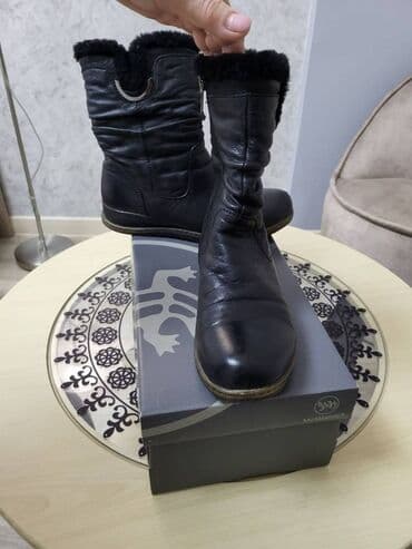 сапоги зимние женские натуральная кожа натуральный мех распродажа: Продам женские кожаные сапожки(зимние). В отличном состоянии. Размер — 1