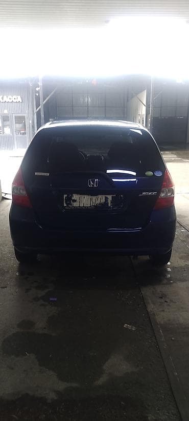бампер estima: Honda Jazz: 2004 г., 1.4 л, Хэтчбэк — 2