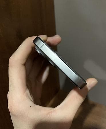 samsun note 20: IPhone 15 Pro, Natural Titanium, Кабель — 10