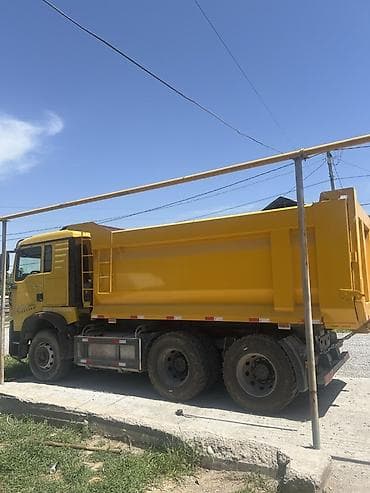 гигант 814 самасвал: Самосвал HOWO (желтый), колесная формула 6x4/8x4. Основные — 2