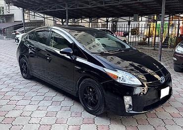 ключи приус: Toyota Prius: 2011 г. — 2