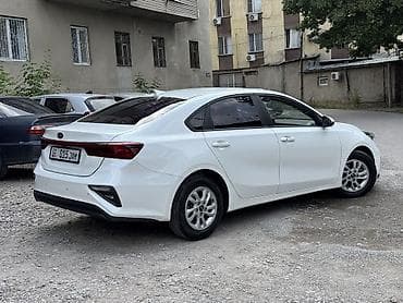 машина без права: Kia K3: 2019 г., 1.6 л, Вариатор, Бензин, Седан — 4
