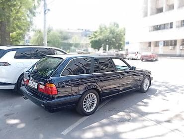 BMW 520: 1995 г., 2 л, Механика, Бензин, Универсал — 4